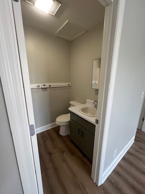 101 East Gray Street - Photo 5 of 20