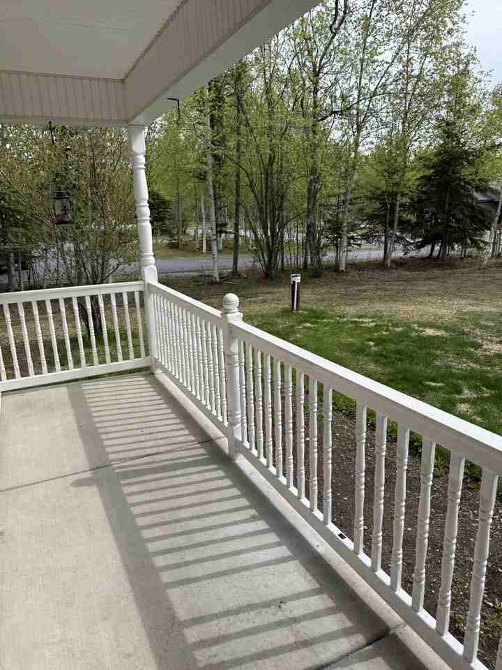 935 W Wilder Ave - Photo 2 of 34