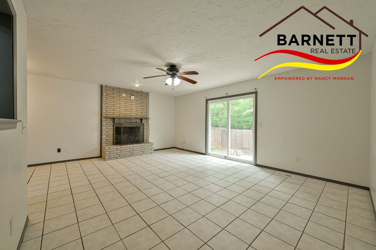 8940 Tilman Drive - Photo 2 of 36