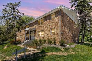 featured image of 2009 Commerce Blvd