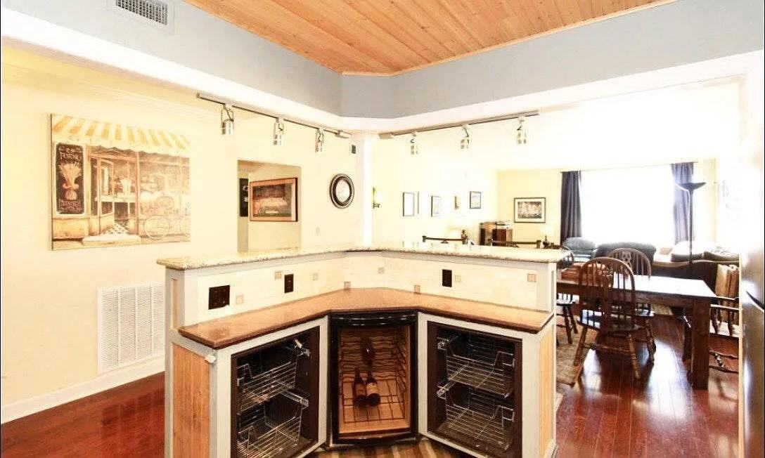 508 Union Ave #301 - Photo 3 of 18