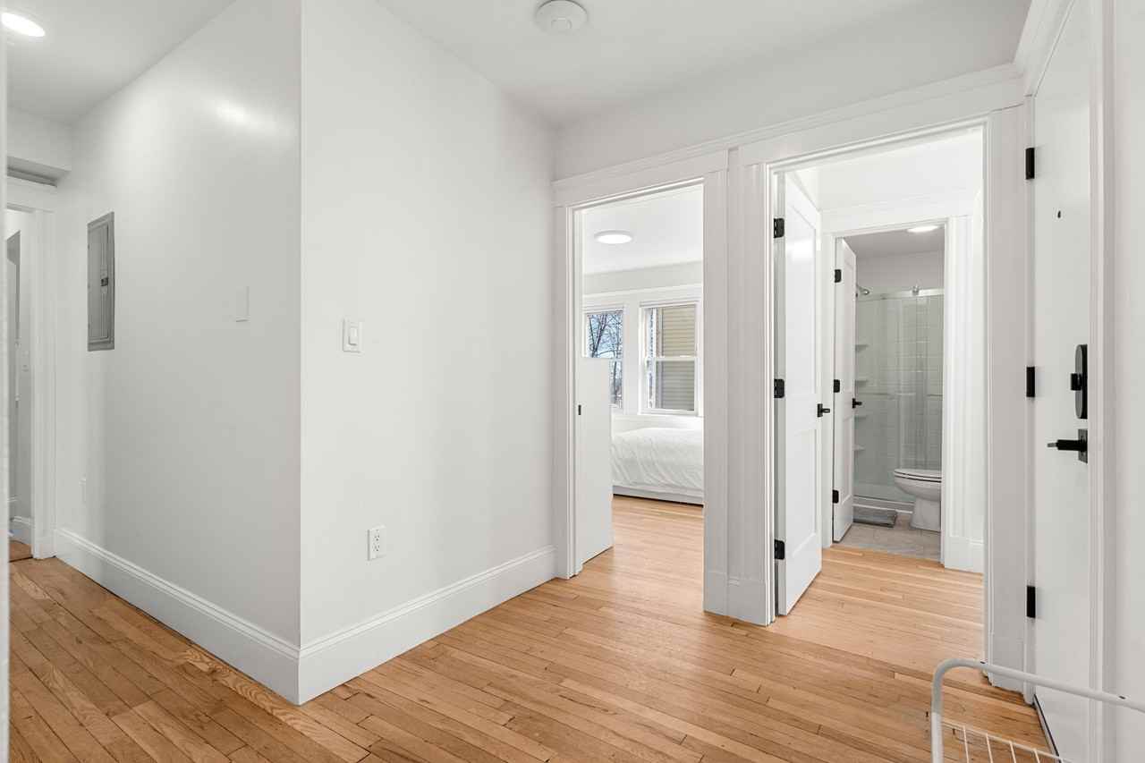 19 Downer Ave #1 - Photo 5 of 11