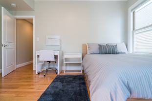 728 E 2nd St #2 - Photo 1 of 1