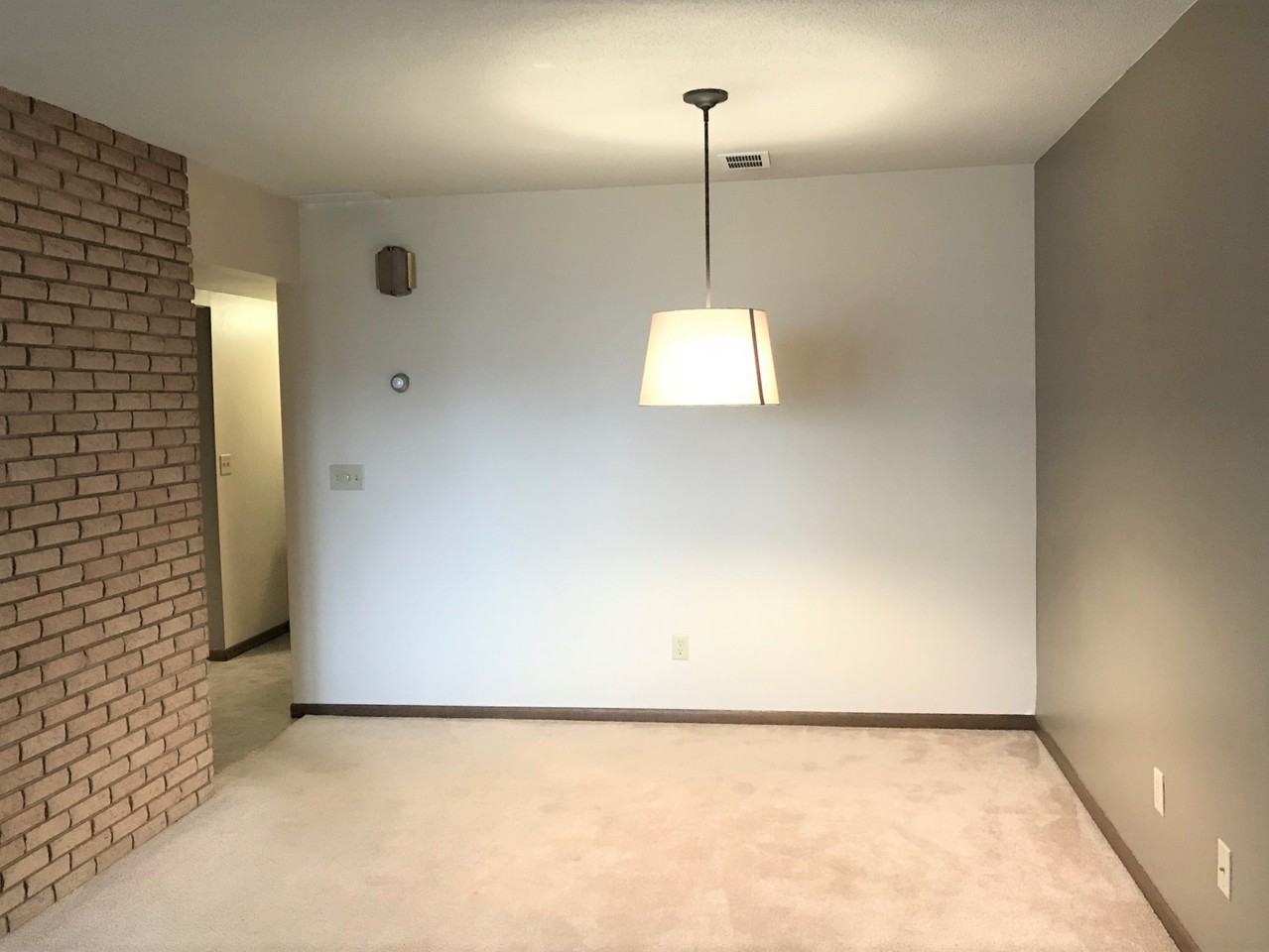 408 Holly Ln #8 - Photo 7 of 29