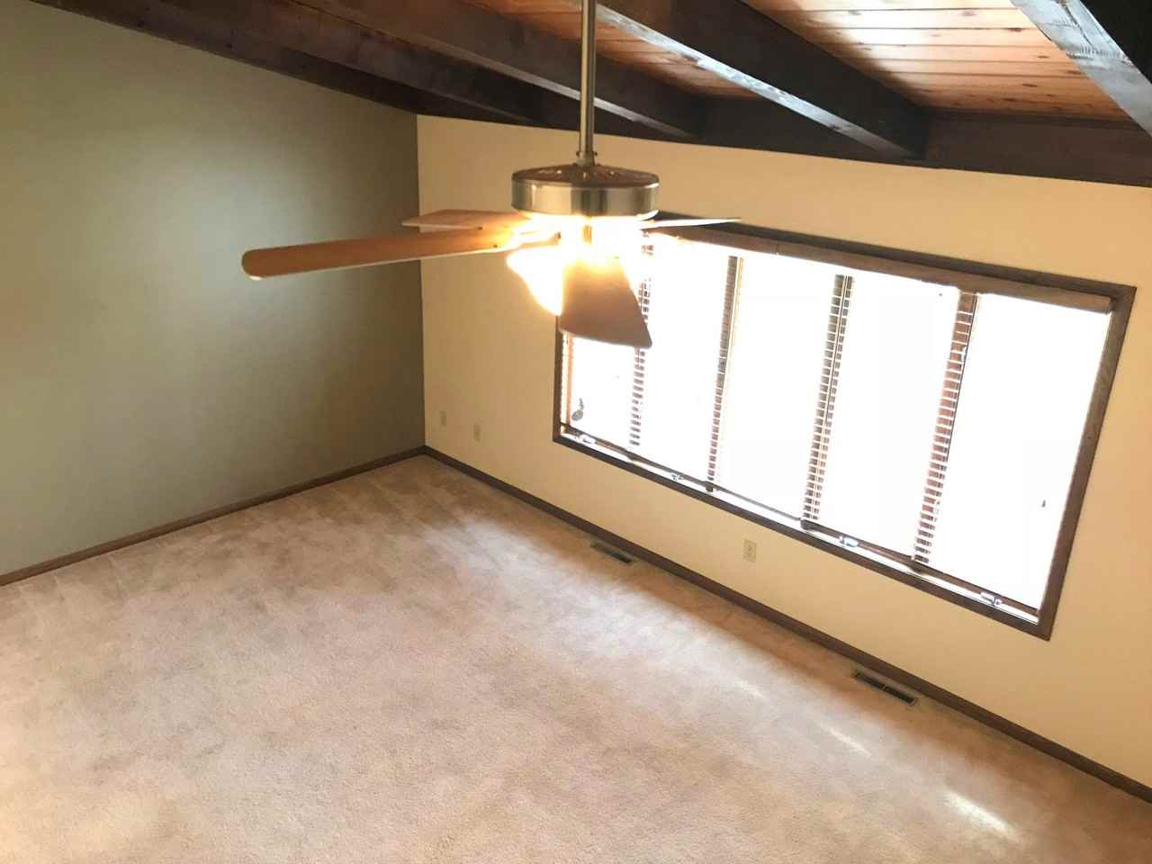 408 Holly Ln #8 - Photo 4 of 29