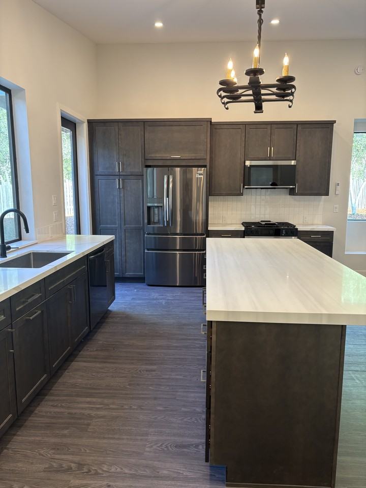 6D Scarlett Rd #NA - Photo 7 of 29