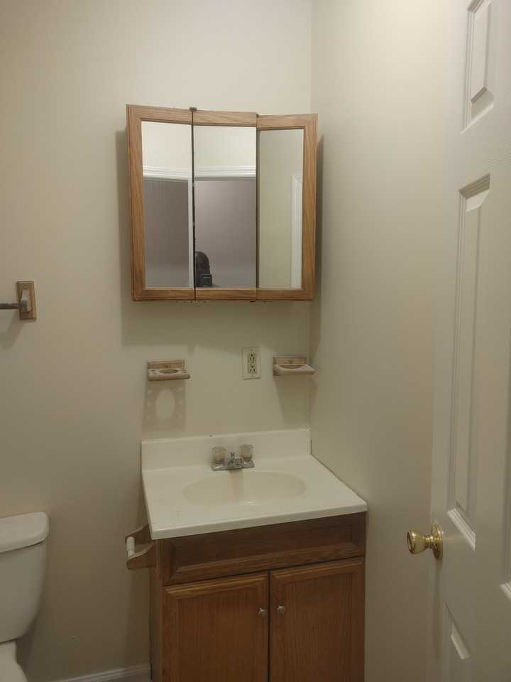 462 Bussey Ave #A - Photo 5 of 12