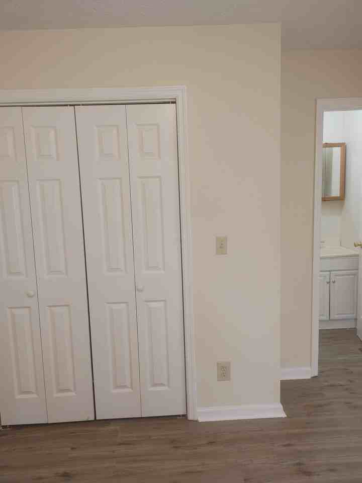 462 Bussey Ave #A - Photo 6 of 12