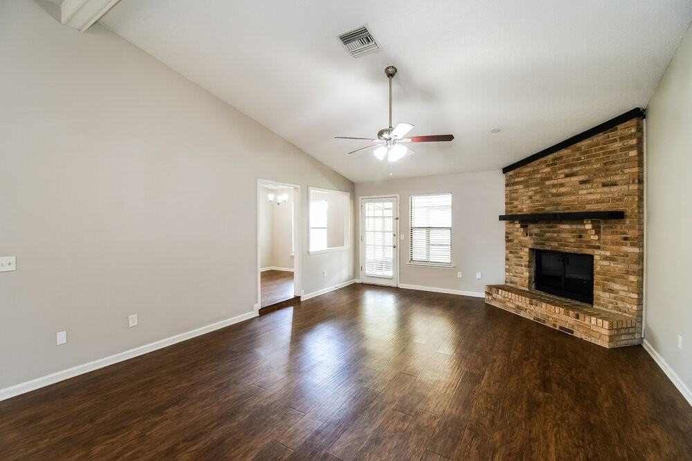 10831 Losco Junction Dr - Photo 3 of 16
