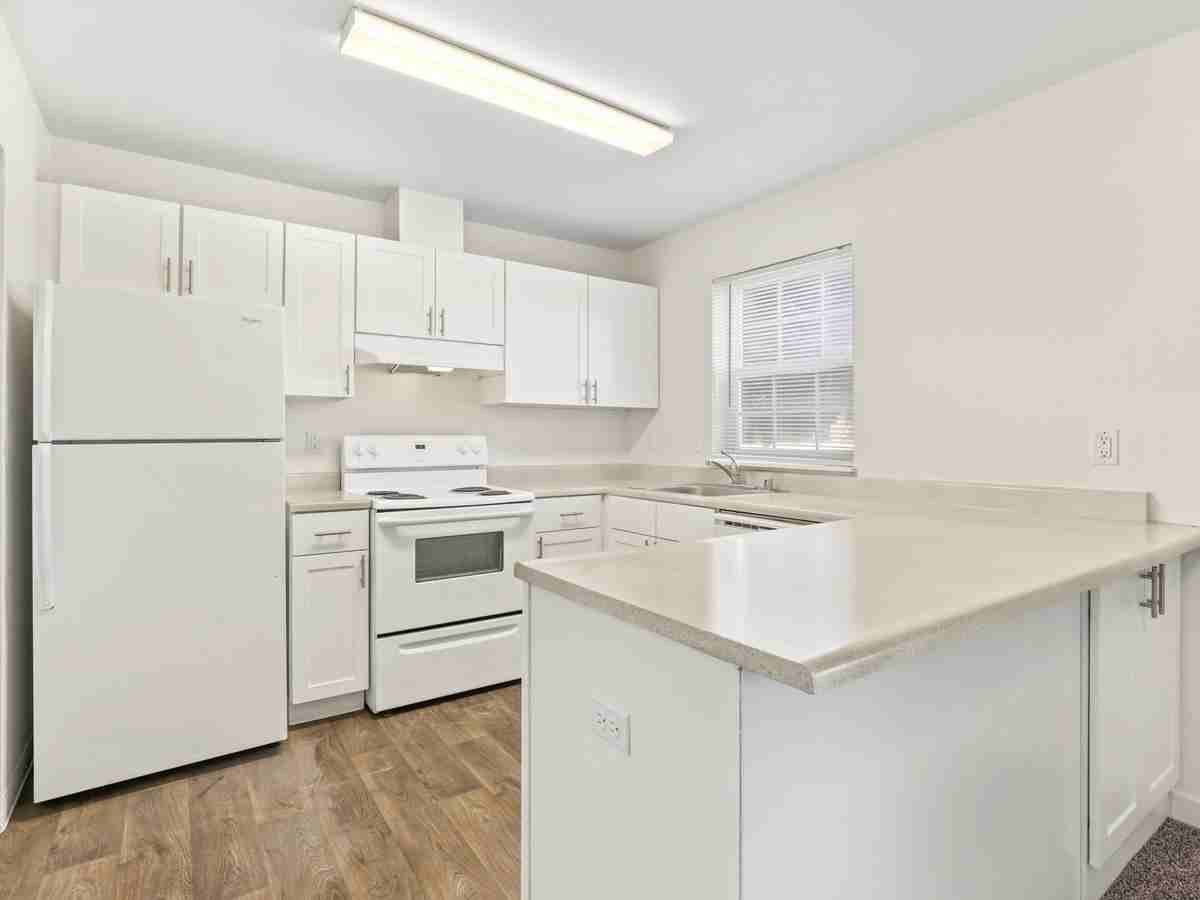 2508 Ne 138th Ave - Photo 4 of 26
