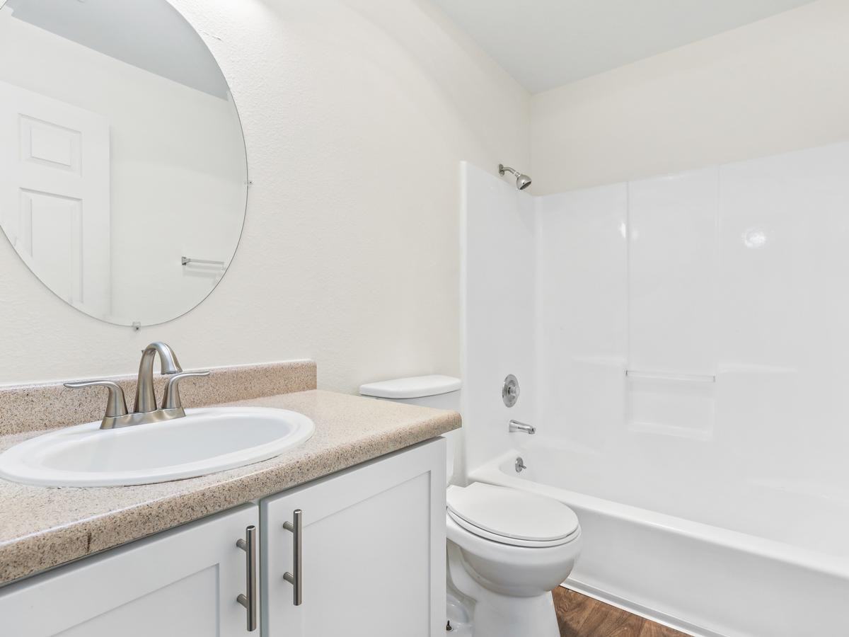 2508 Ne 138th Ave - Photo 3 of 26