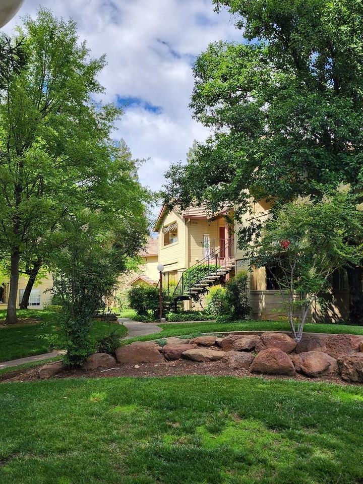 2777 Eaton Rd - Photo 7 of 12