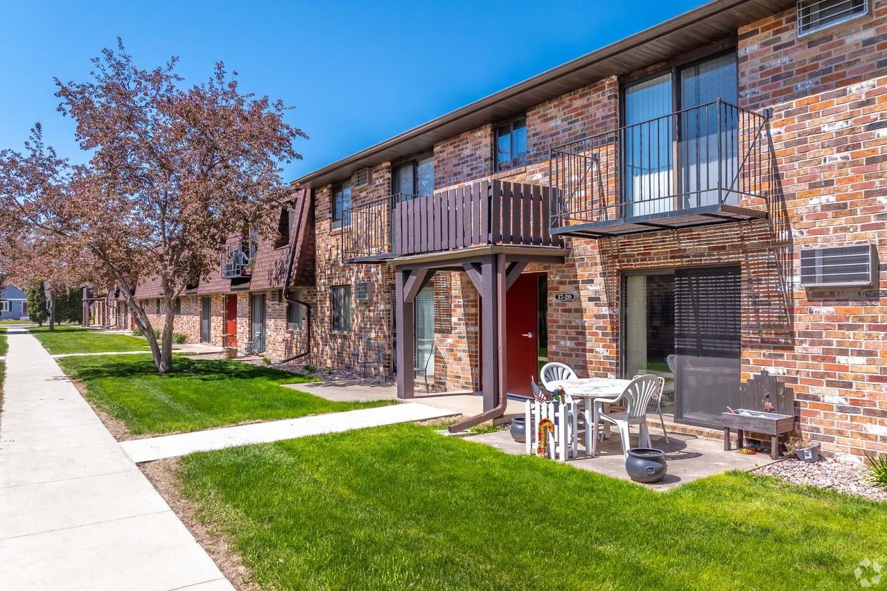 Western Adobe - Photo 2 of 30