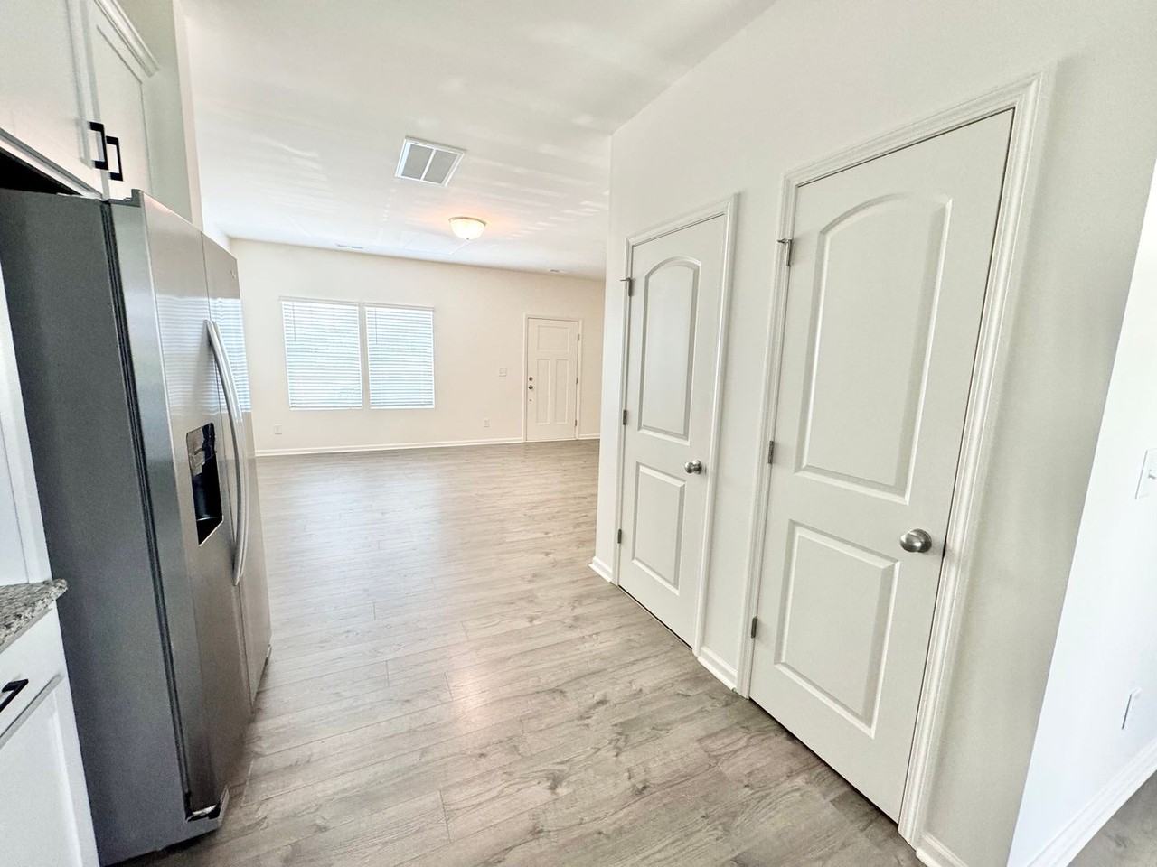 14216 Whistling Teal Dr - Photo 5 of 17