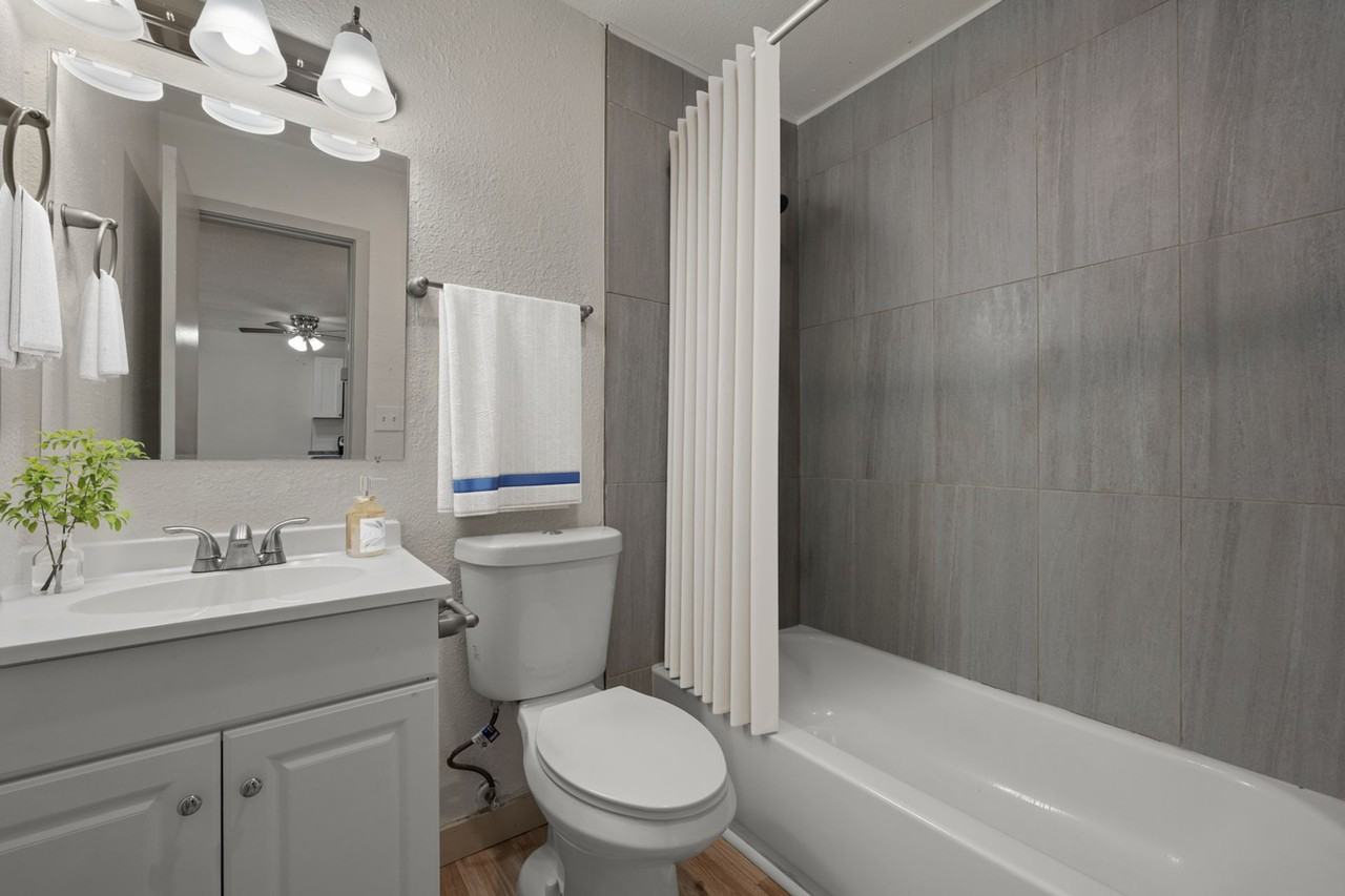 Olympic Square - Photo 3 of 12