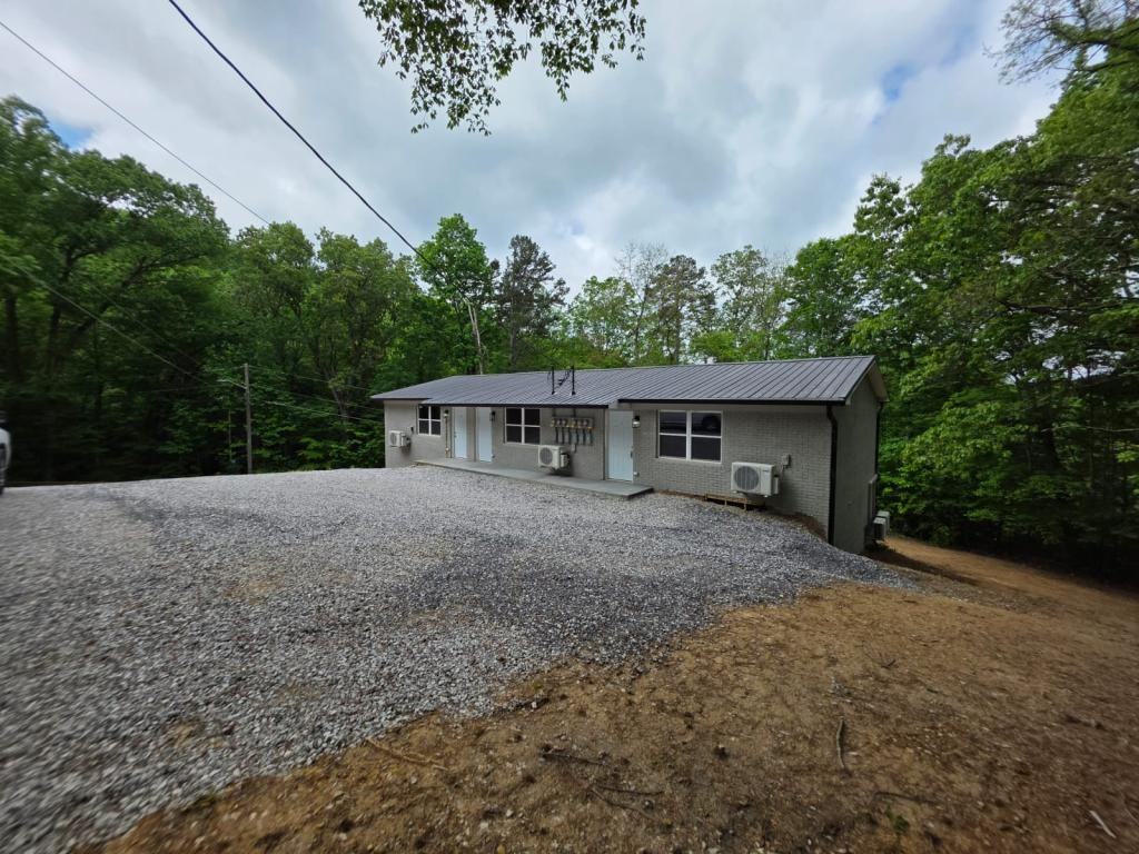 105 Jeffery Ln - Photo 6 of 6