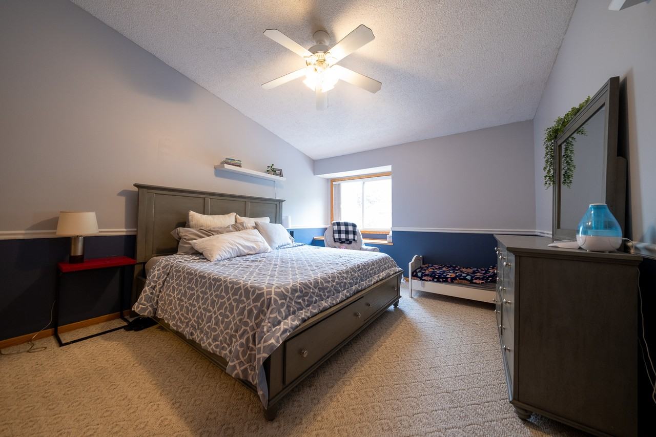 14210 Hibiscus Ct #1 - Photo 3 of 20