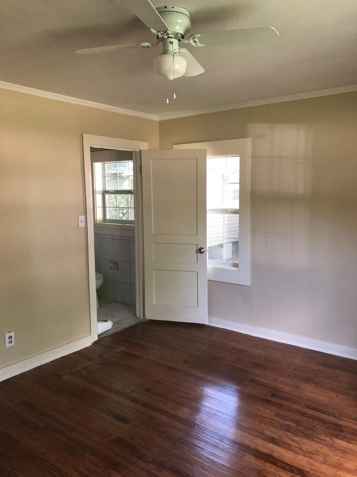 611 Choctaw Rd - Photo 3 of 35