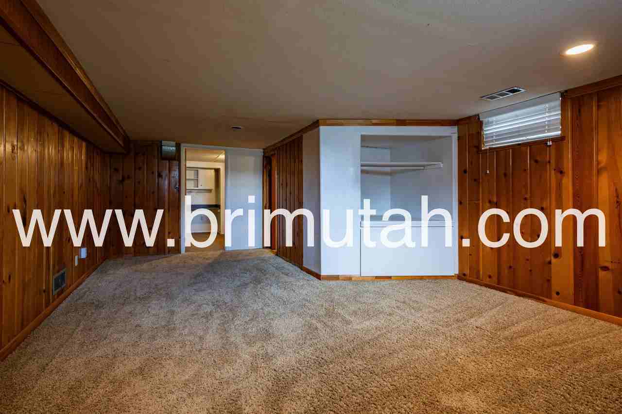 1840 E Westminster Ave - Photo 2 of 26