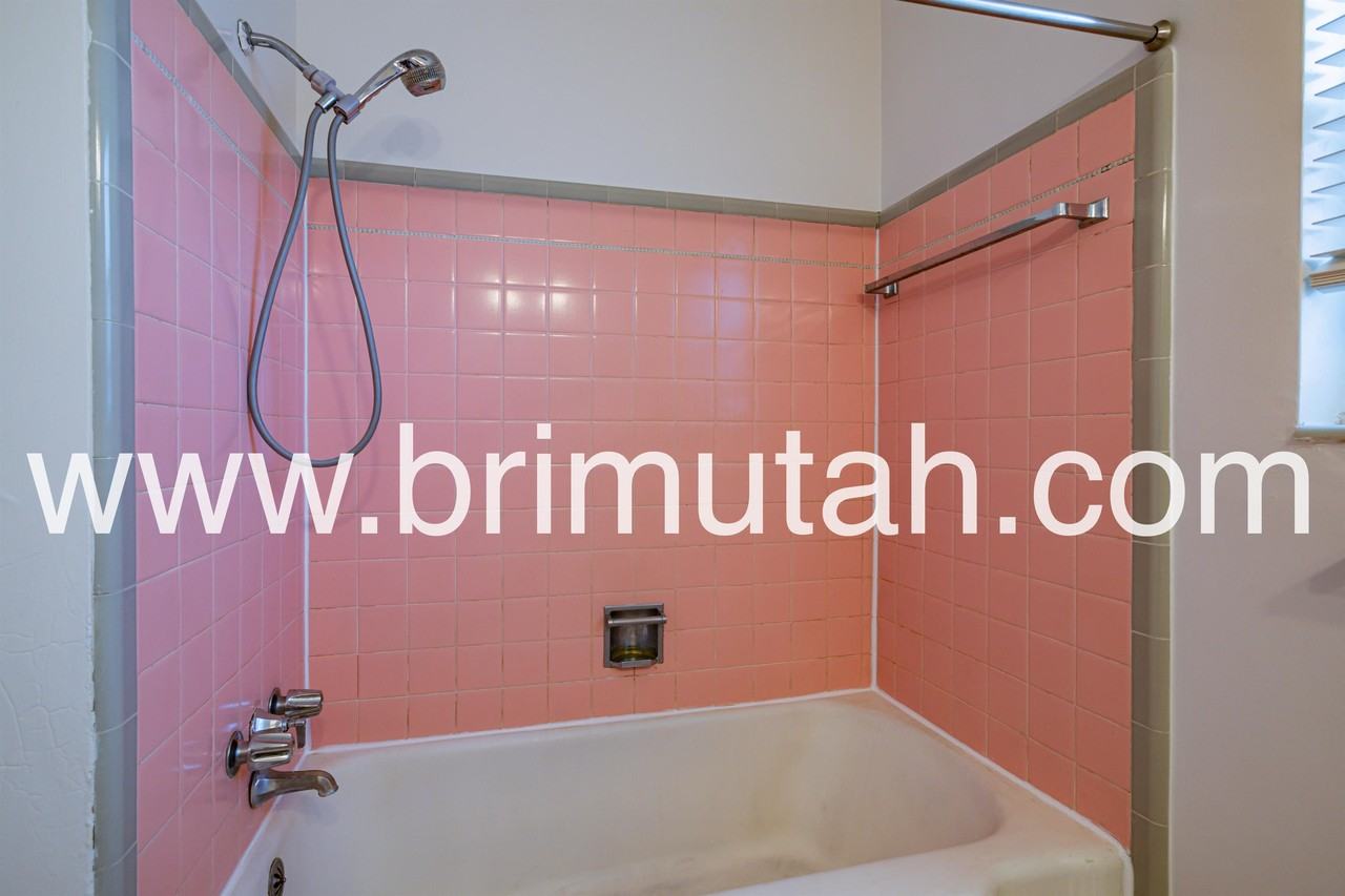 1840 E Westminster Ave - Photo 4 of 26