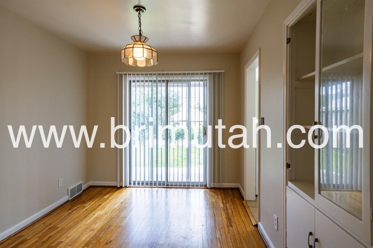 1840 E Westminster Ave - Photo 6 of 26