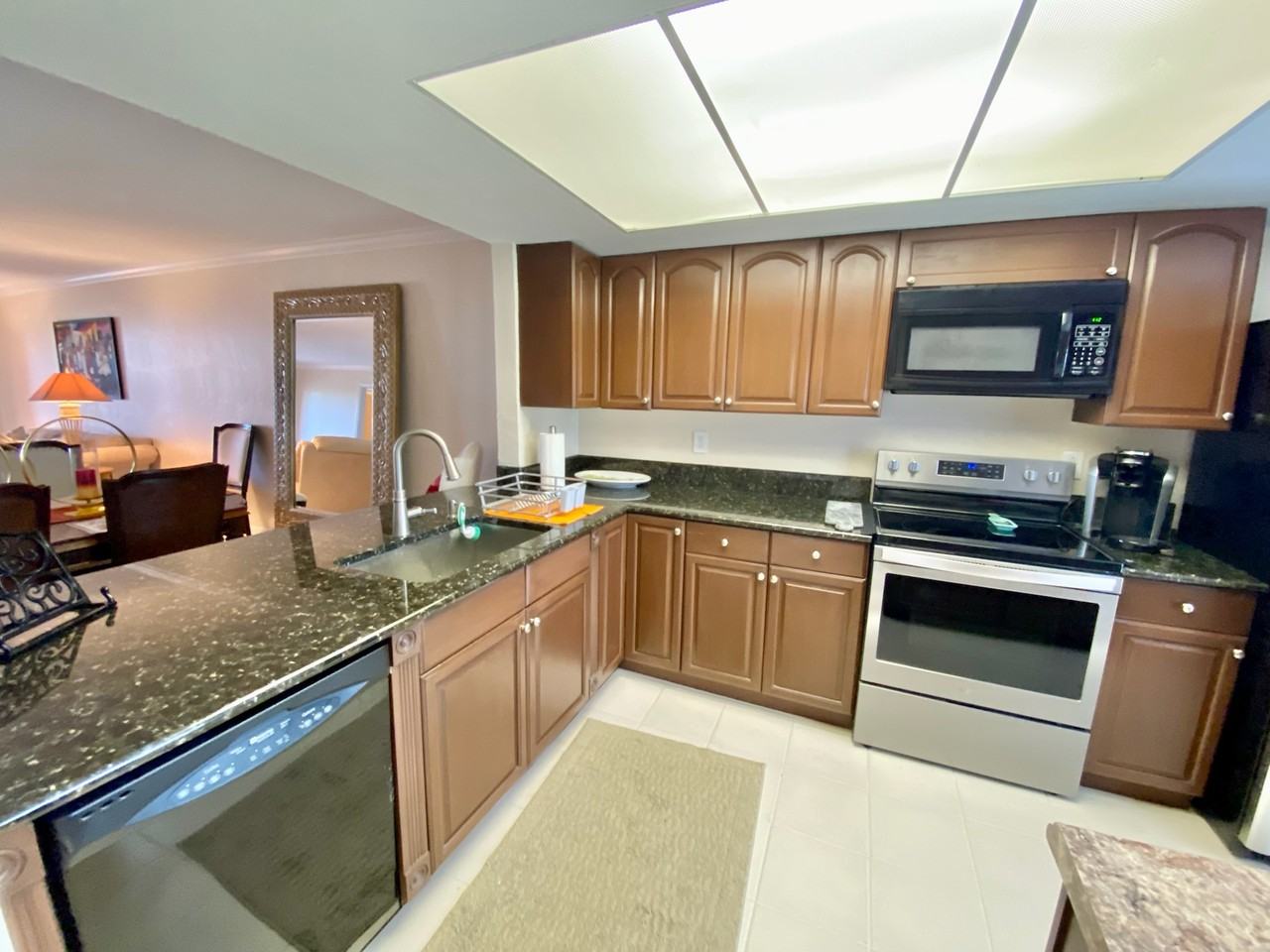 145 Cypress Way E #A - Photo 7 of 10