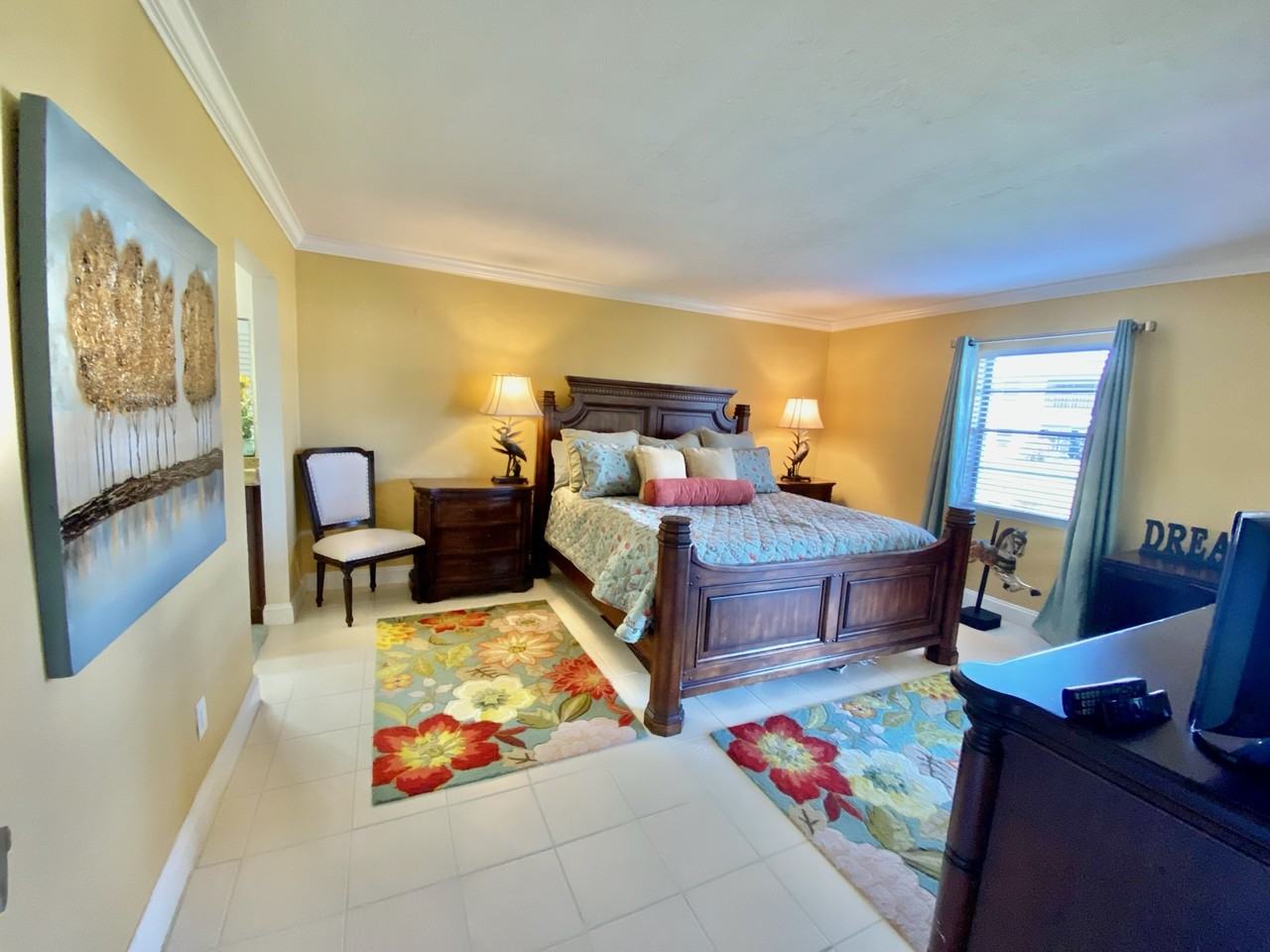 145 Cypress Way E #A - Photo 4 of 10