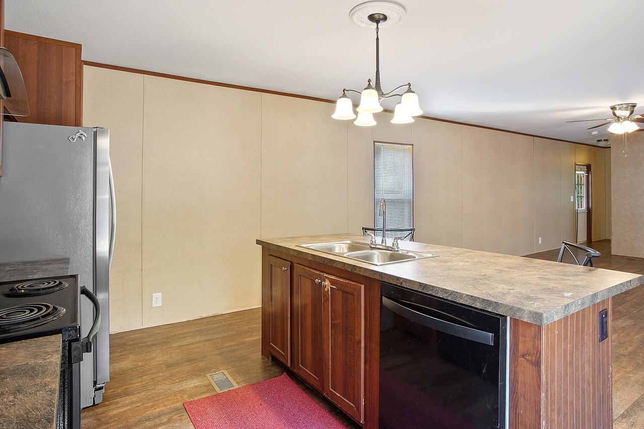 15494 North Paradise Park Rd - Photo 3 of 22