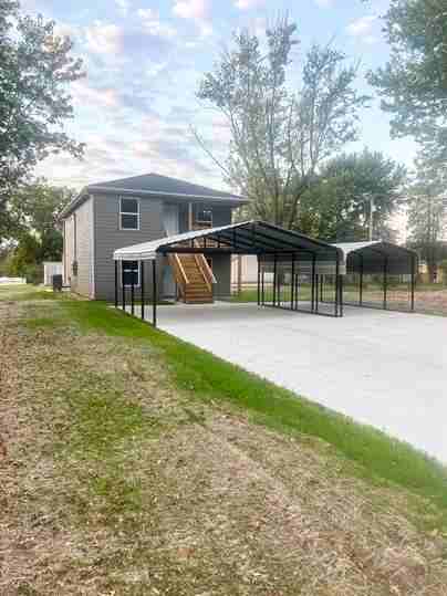 717 E Culton St #B - Photo 2 of 20