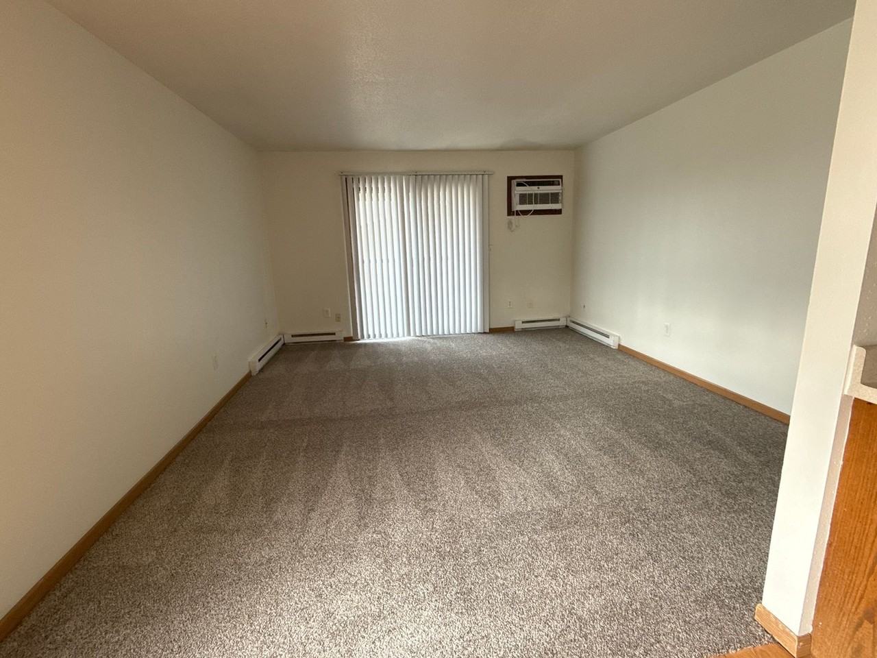 1310 28th Ave S - Photo 5 of 22