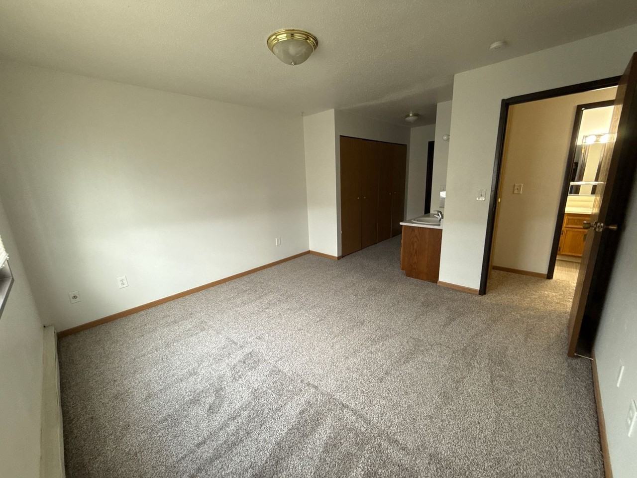 1310 28th Ave S - Photo 7 of 22