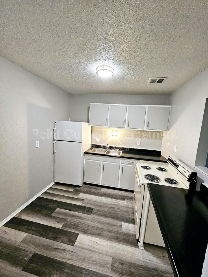 1430 Cambridge Pl #23