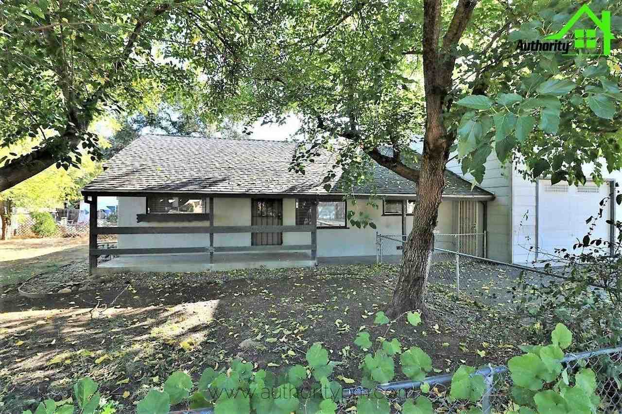 5365 Rosswood Ln - Photo 3 of 29