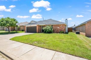 10702 Akron Ave - Photo 1 of 1