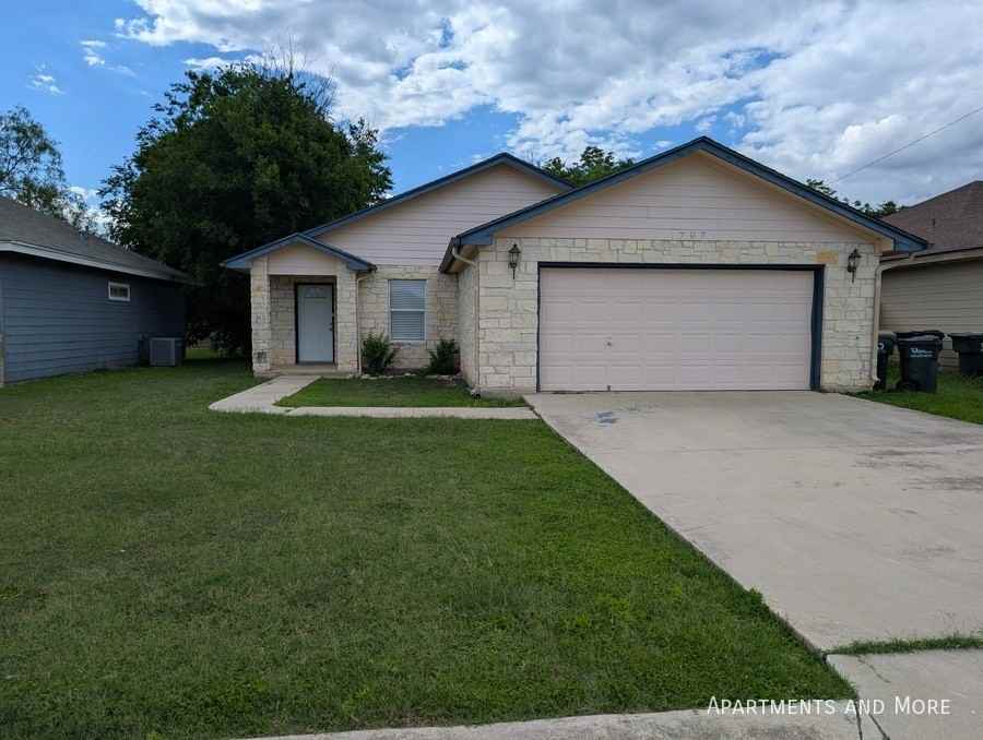 707 Sturgeon St - Photo 2 of 20