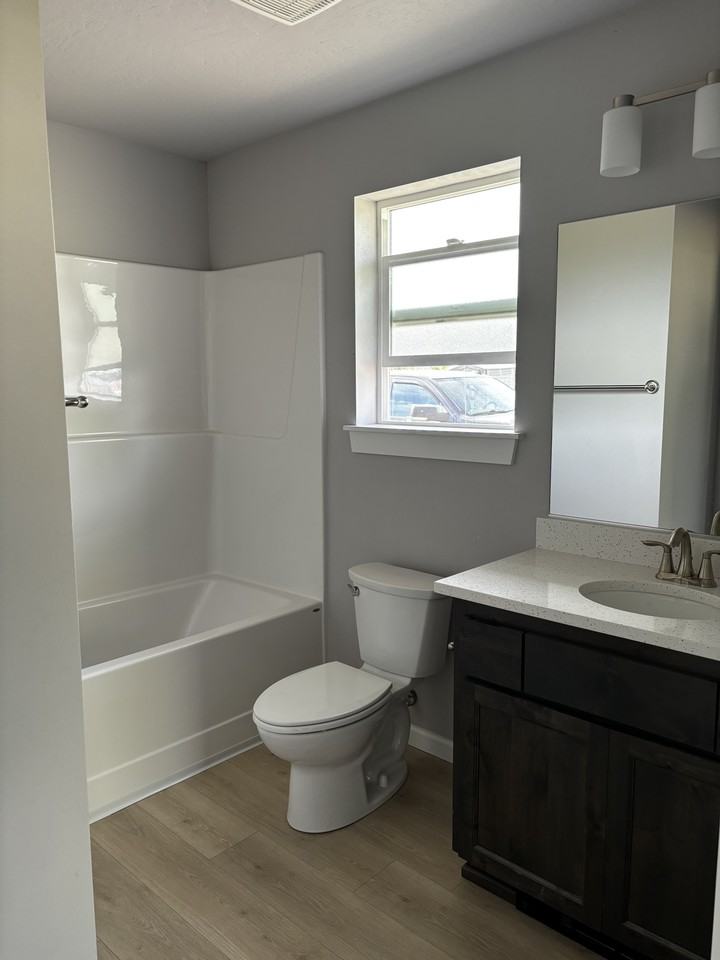 172 Estella St #NA - Photo 3 of 8