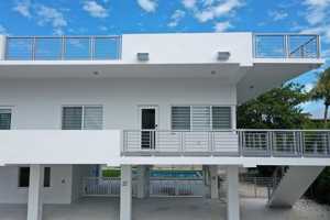 featured image of 229 W Seaview Cir #NA
