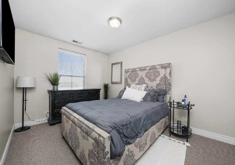 6614 W 65th St #1H - Photo 4 of 17