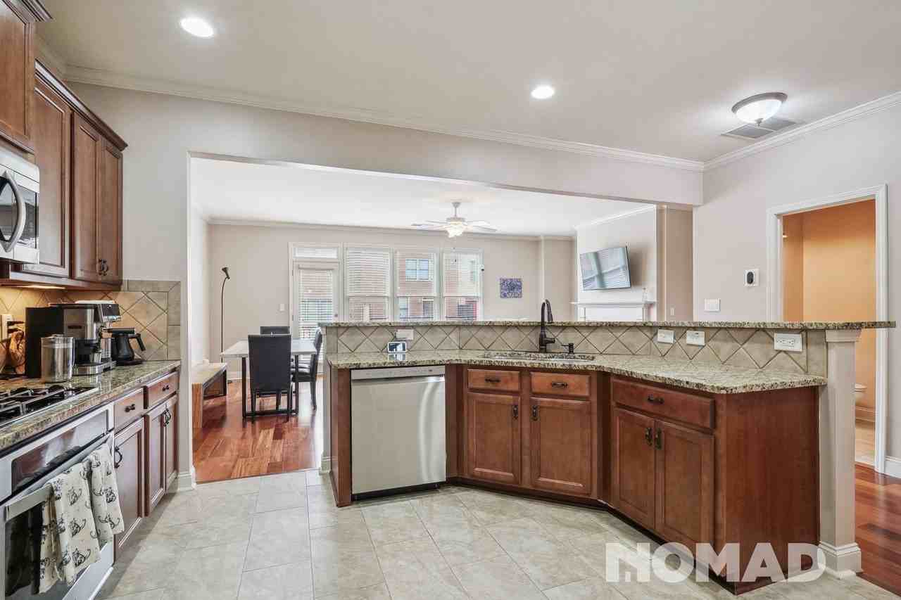 3301 Twinrose Pl - Photo 7 of 30