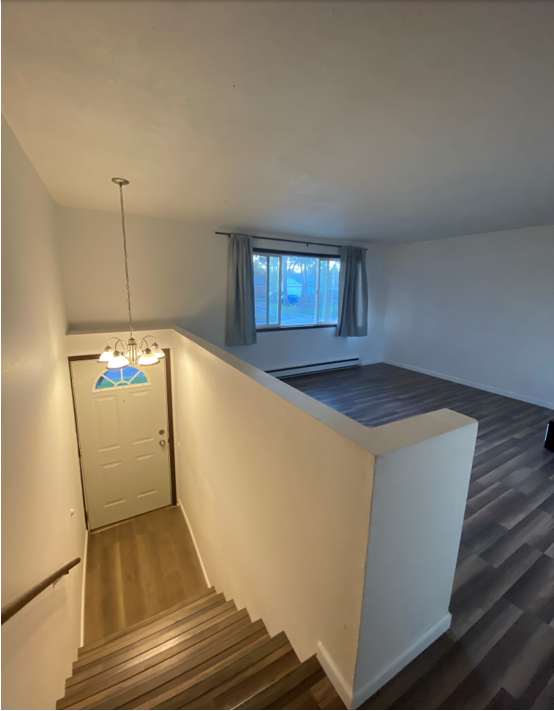 207 Lincoln St #207 - Photo 3 of 20