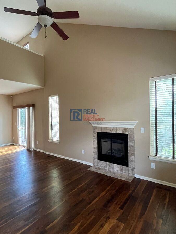 876 Rock Mesa Pt - Photo 3 of 26