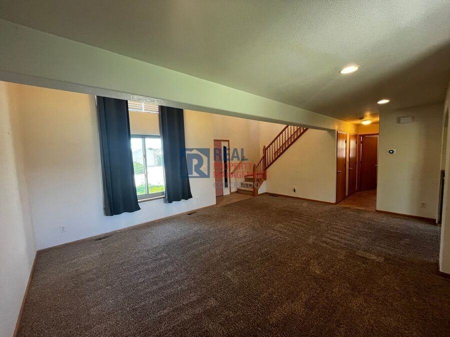 8464 Calumet Way - Photo 2 of 26