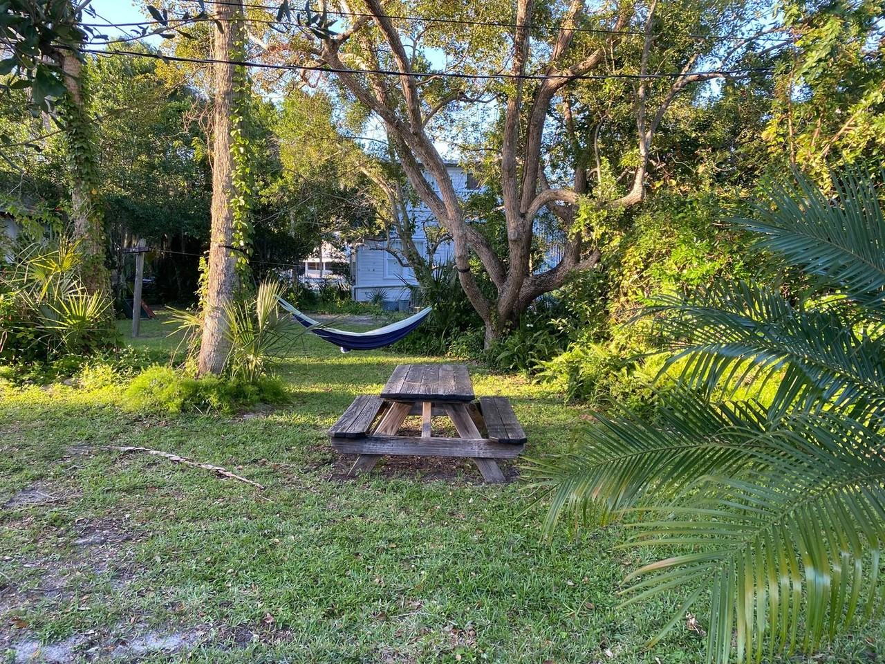 108 Rush St - Photo 7 of 23