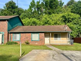 880 Stillwater Ln - Photo 1 of 1
