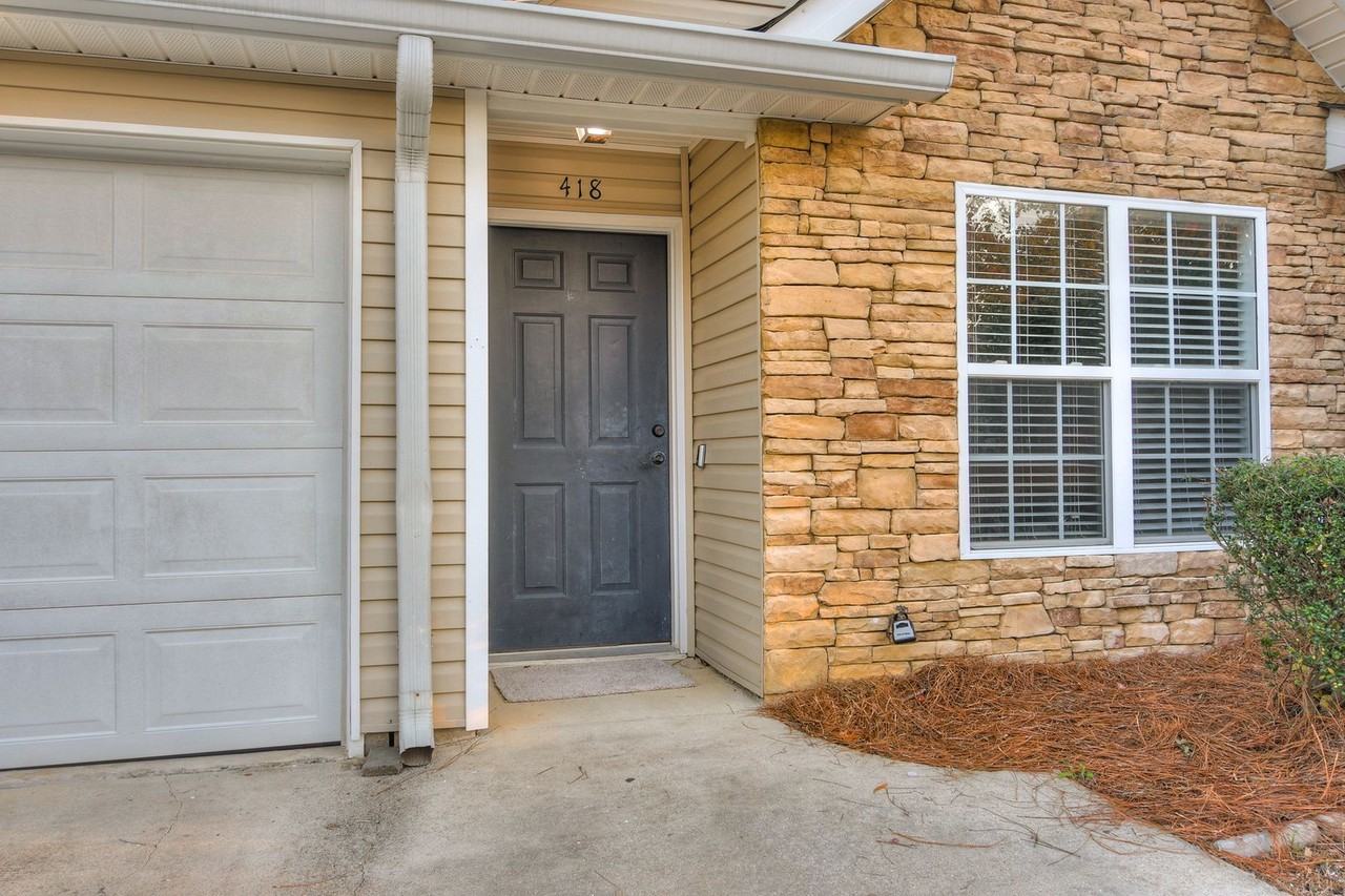 418 Northrop Pl - Photo 3 of 22