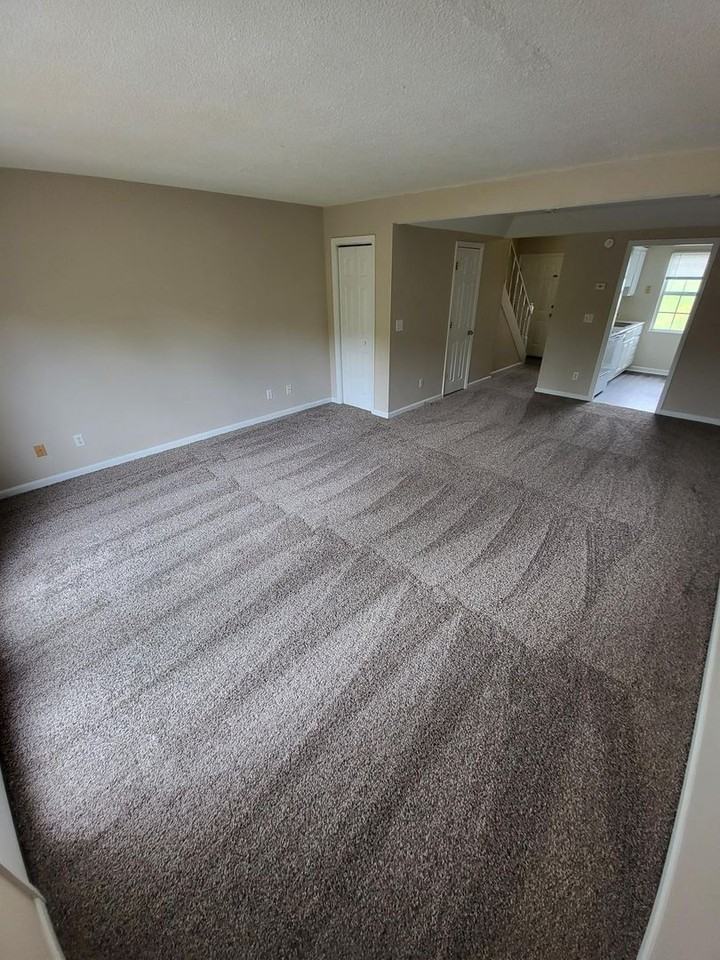 Lakeview Townhomes (HA) - Photo 3 of 10