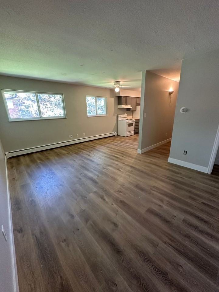 Laporte1850 (KC-LN-KB) - Photo 3 of 15