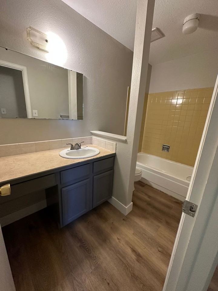Laporte1850 (KC-LN-KB) - Photo 5 of 15