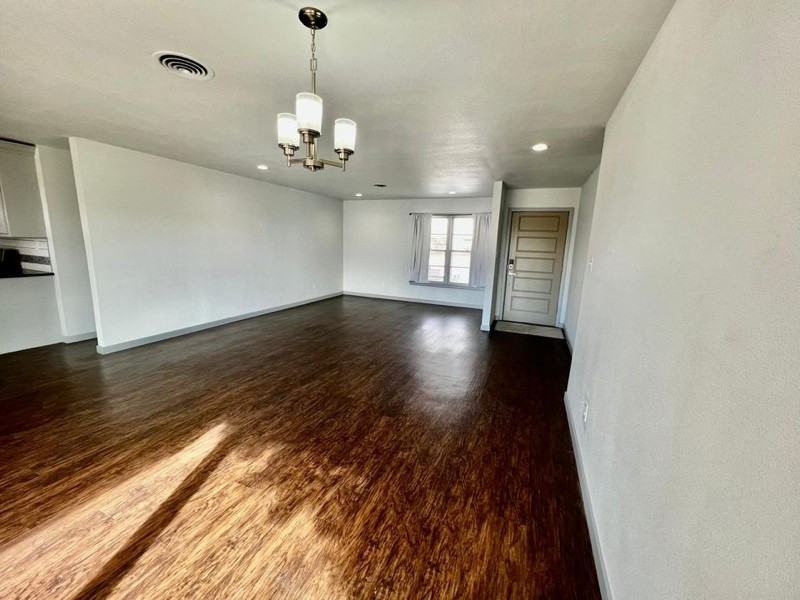 5403 13th St - Photo 5 of 14