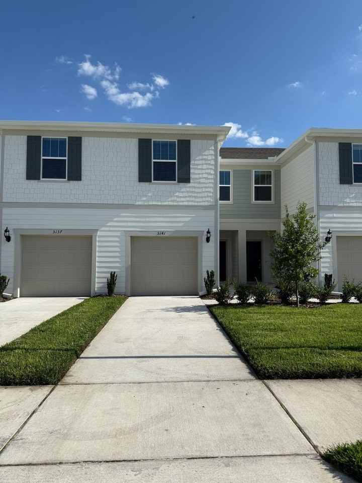 3141 Emerald Acres Ln - Photo 2 of 21